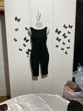 Black Sleeveless Stretch Romper Jumpsuit